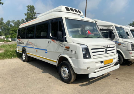 17-Seater Traveller